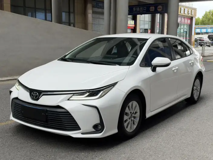 Toyota Corolla 2021 Model 1.5L CVT Pioneer Edition – фото 1
