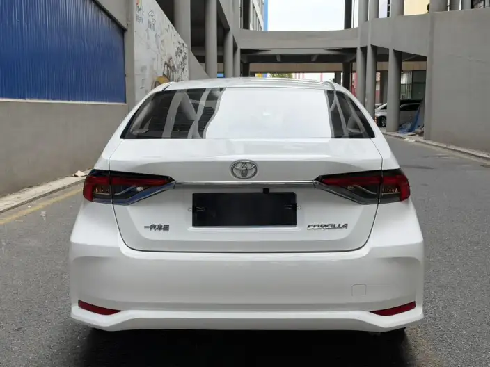 Toyota Corolla 2021 Model 1.5L CVT Pioneer Edition – фото 5