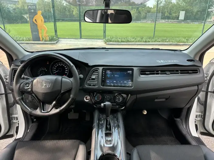 Honda Vezel 2020 Model 1.5L CVT Deluxe Edition – фото 9