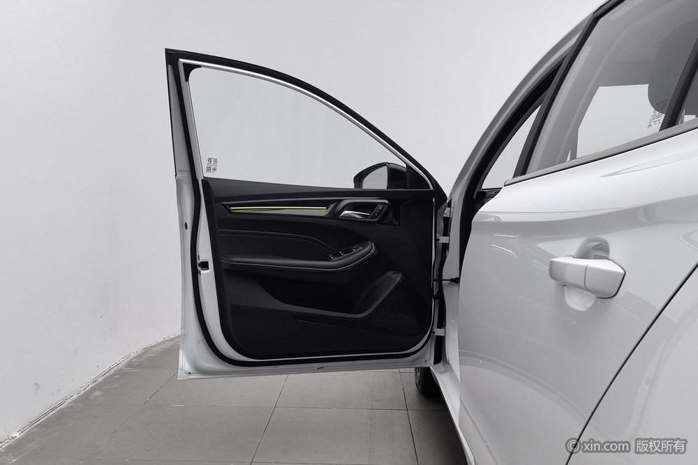 Roewe i5 2021 1.5L CVT Diamond – фото 21