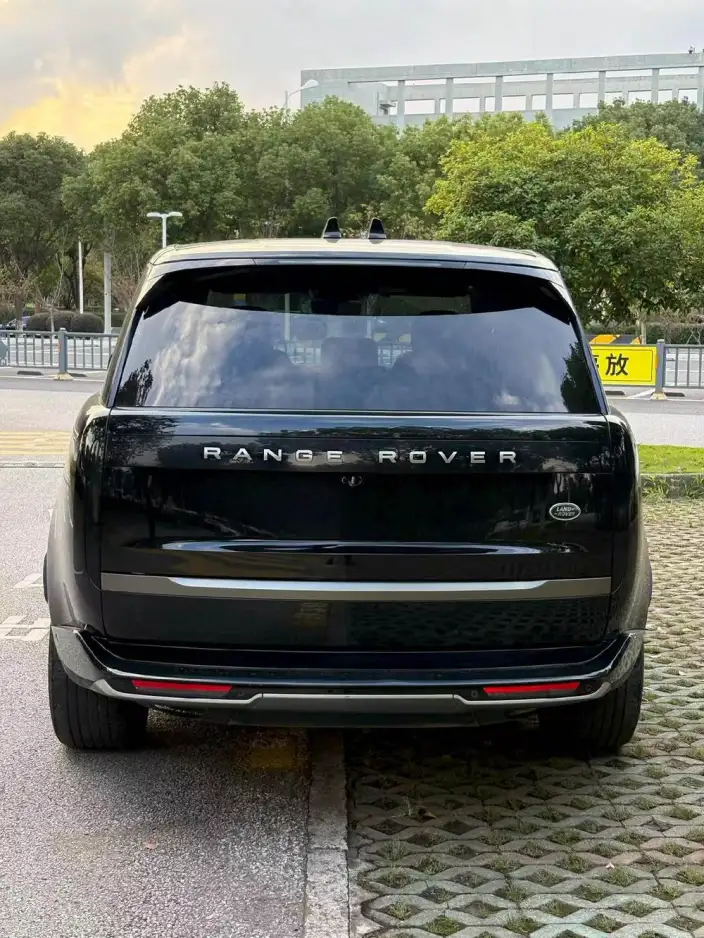 Range Rover 2023 Model 3.0 L6 400PS Shengshi VII seat Extended Edition – фото 5