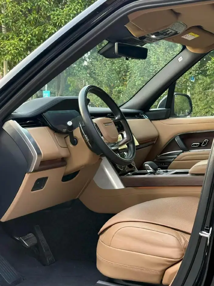 Range Rover 2023 Model 3.0 L6 400PS Shengshi VII seat Extended Edition – фото 8