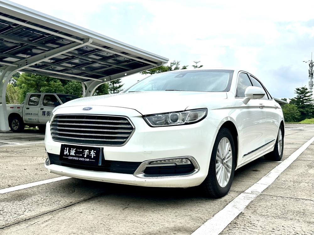 Ford Taurus 2015 EcoBoost 245 Fashion – фото 1