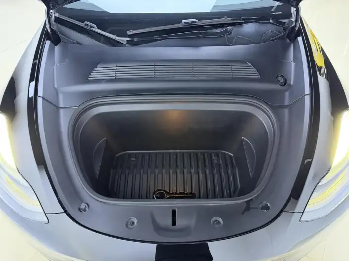 Model Y 2021 Model Facelift Long Battery Life Pro All-wheel drive version – фото 10