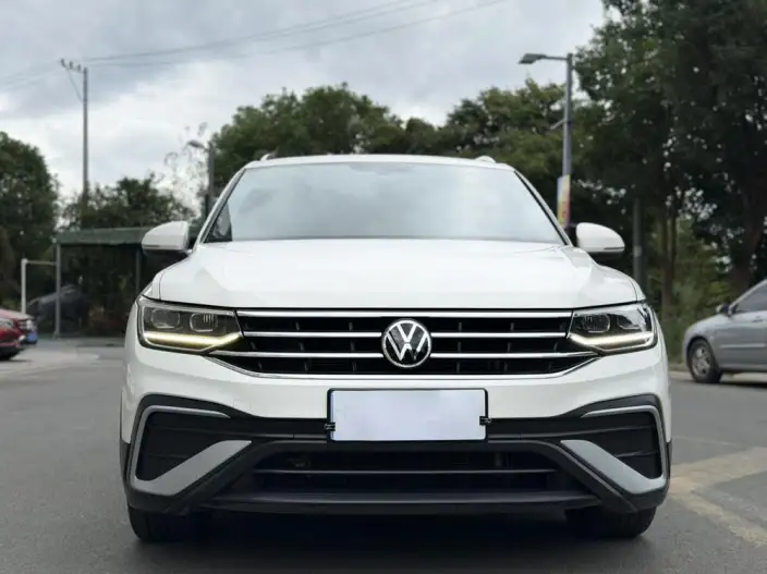 Volkswagen Tiguan L 2023 Model 330TSI 2WD Smart Edition – фото 2