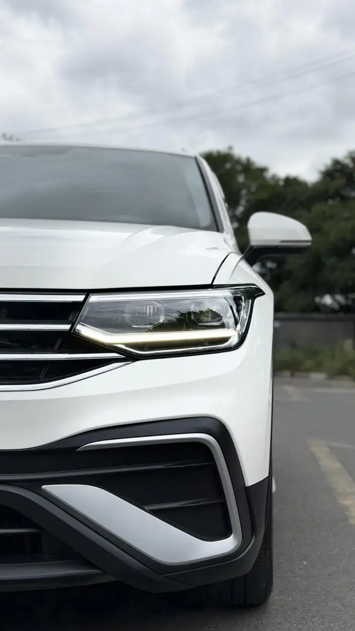 Volkswagen Tiguan L 2023 Model 330TSI 2WD Smart Edition – фото 8