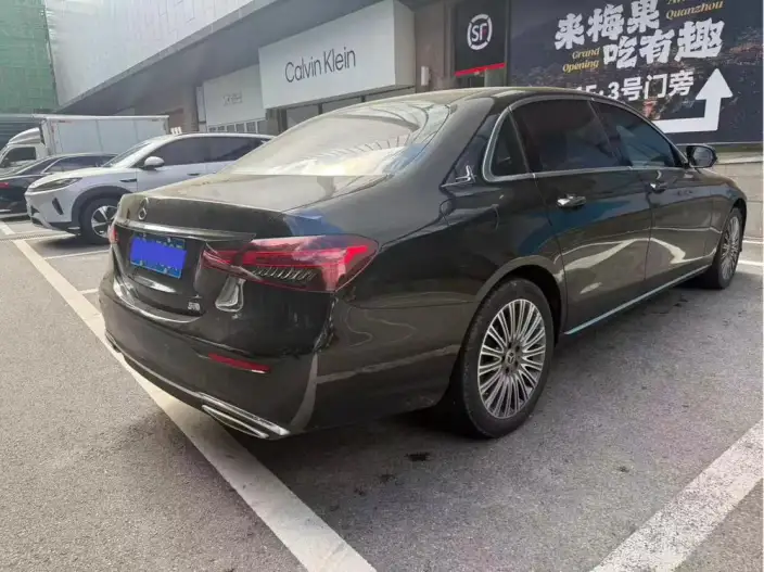 Mercedes-Benz E-Class 2023 Model E 300 L Luxury Model sedan – фото 6