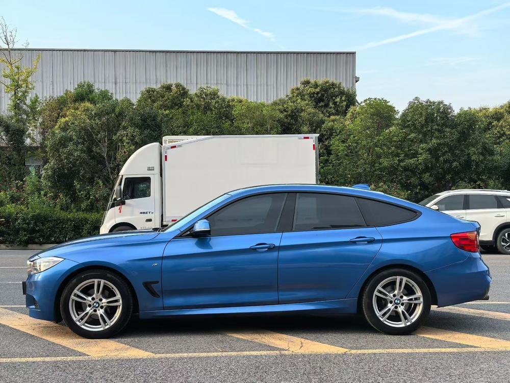 BMW 3 Series Gran Turismo 2016 модификация 320i Design Set тип – фото 3
