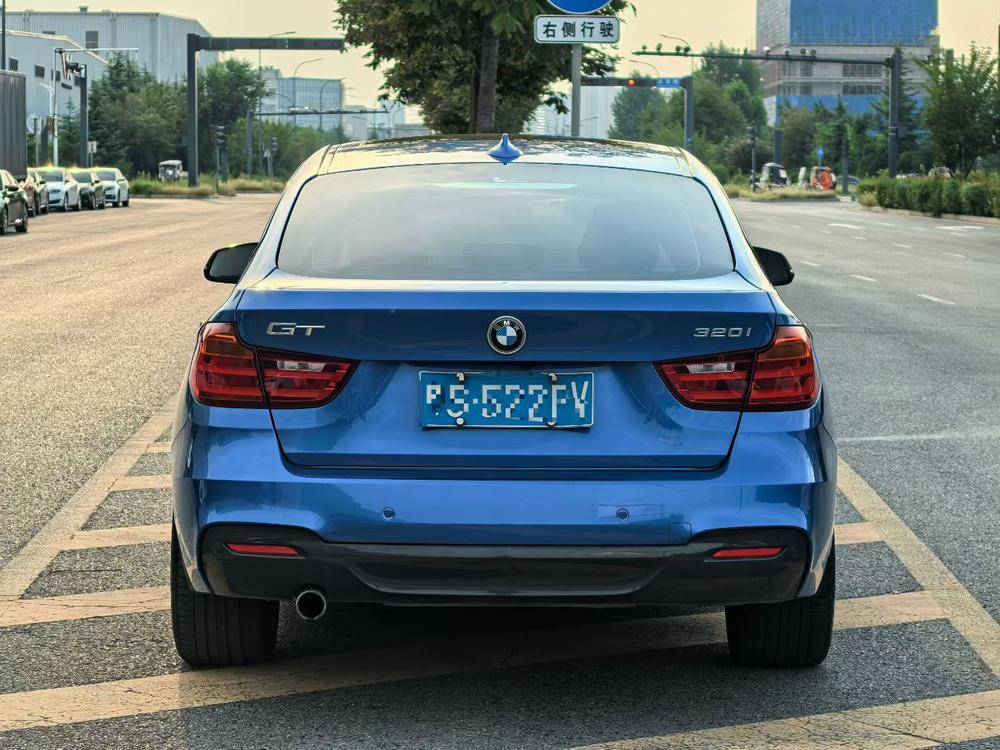 BMW 3 Series Gran Turismo 2016 модификация 320i Design Set тип – фото 4