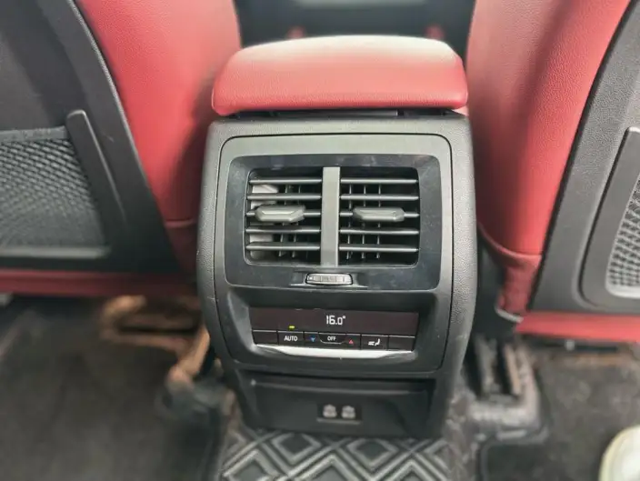 BMW X4 2022 Model xDrive 30i M Sports Set – фото 10
