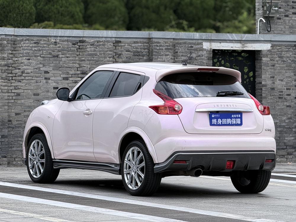 Infiniti ESQ 2014 1.6L Dynamic – фото 4