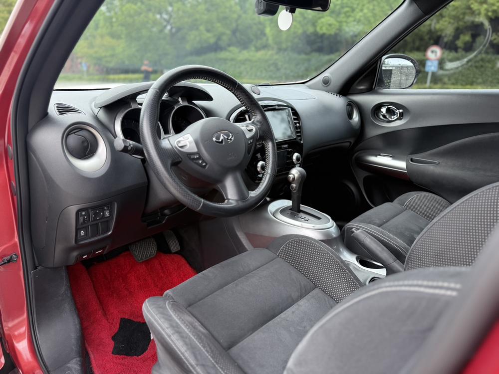 Infiniti ESQ 2014 1.6L Dynamic – фото 8