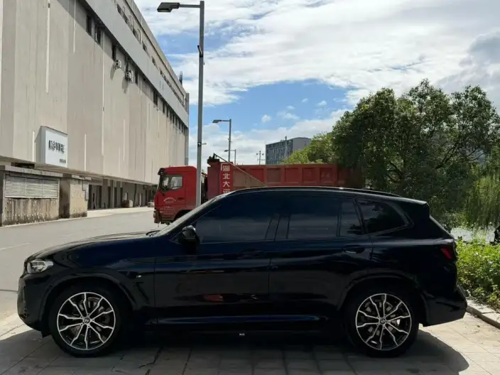 BMW X3 2022 Model Facelift II xDrive30i Leading Model M Night Set – фото 3