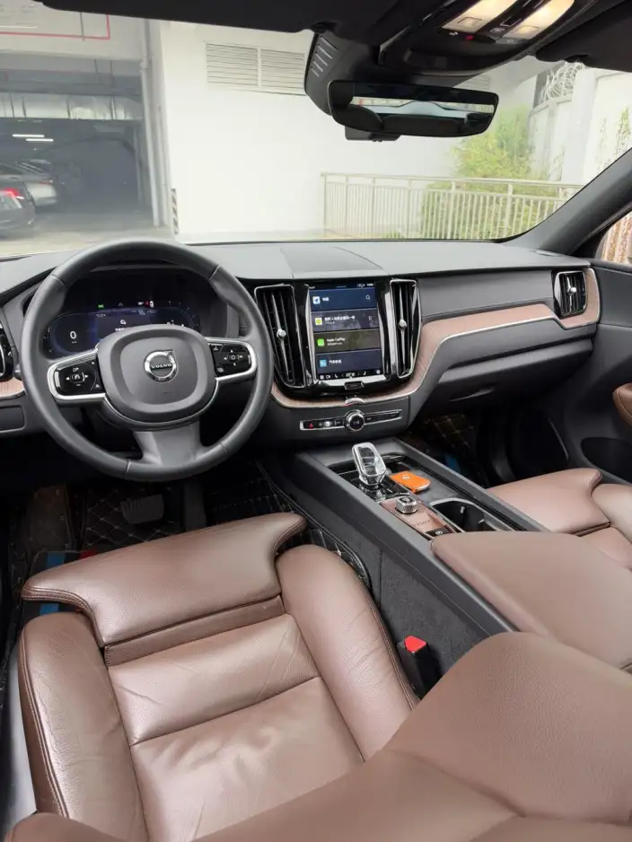 Volvo XC60 2023 Model B5 4WD Smart Range Deluxe Edition – фото 9