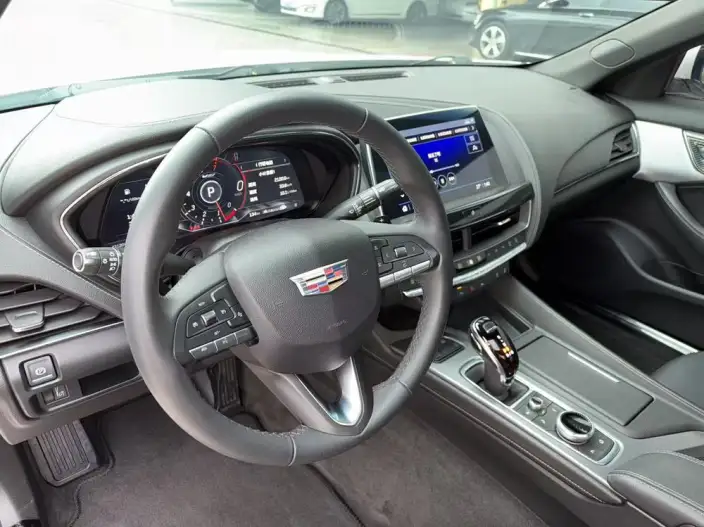 Cadillac CT5 2023 Model 28T Luxury Model Standard Edition – фото 6