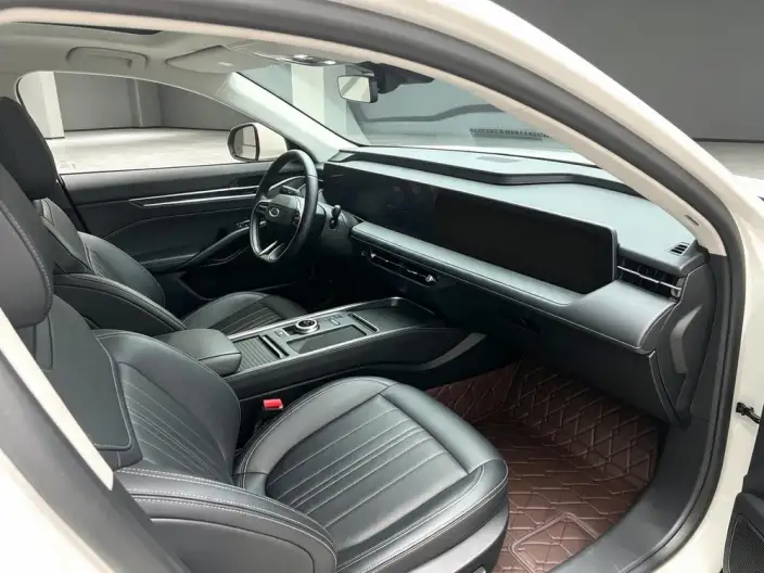 Ford Mondeo 2025 Model EcoBoost 245 Luxury Model – фото 8