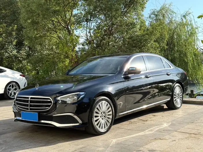 Mercedes-Benz E-Class 2022 Model Facelift E 300 L Luxury Model sedan – фото 1