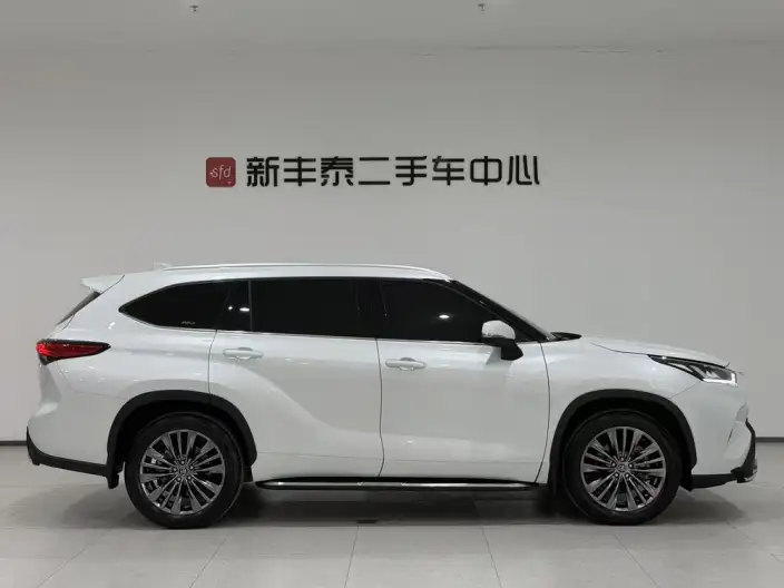 Toyota Highlander 2026 Model Hybrid 2.5L 4WD Elite Edition 7 seat – фото 8