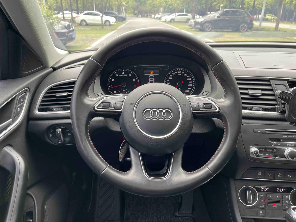 Audi Q3 2017 35 TFSI quattro All-Wheel Drive Style – фото 10