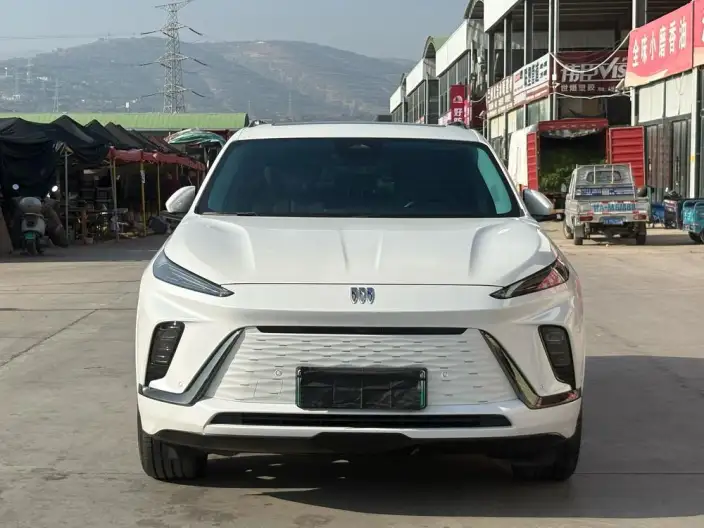 BUICK E5 2023 Model Zhen Xiang Standard battery life version – фото 2