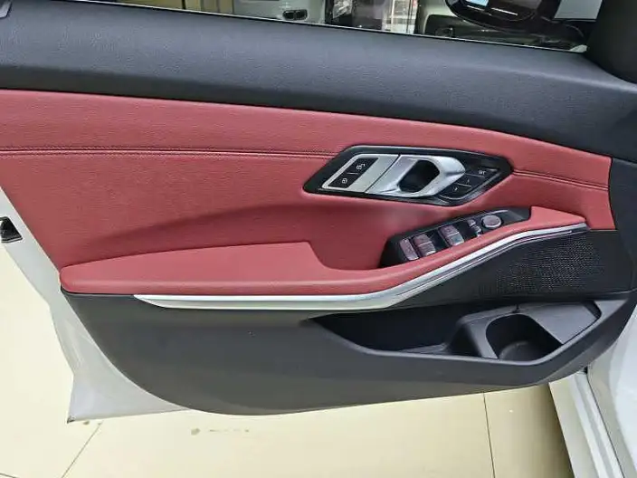 BMW 3 Series 2023 Model 325i M Sports Set – фото 8