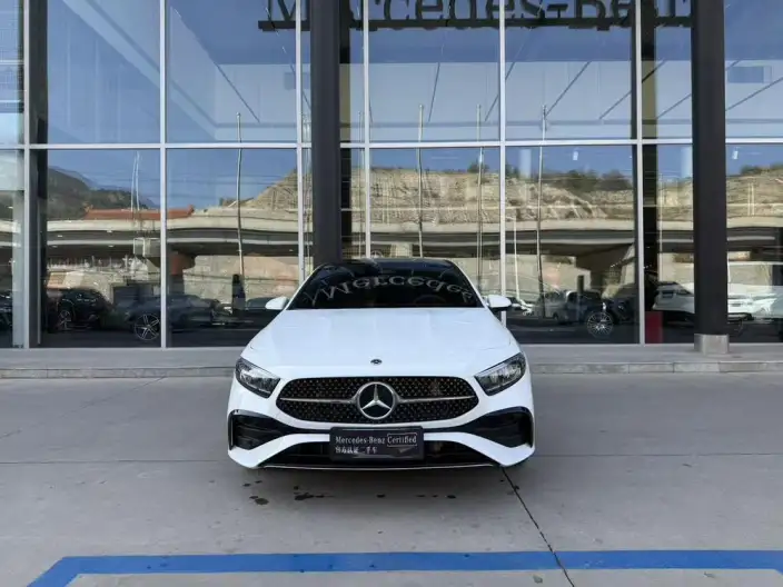 Mercedes-Benz A-class 2022 Model A 200 L Sports sedan Fashion Edition – фото 2