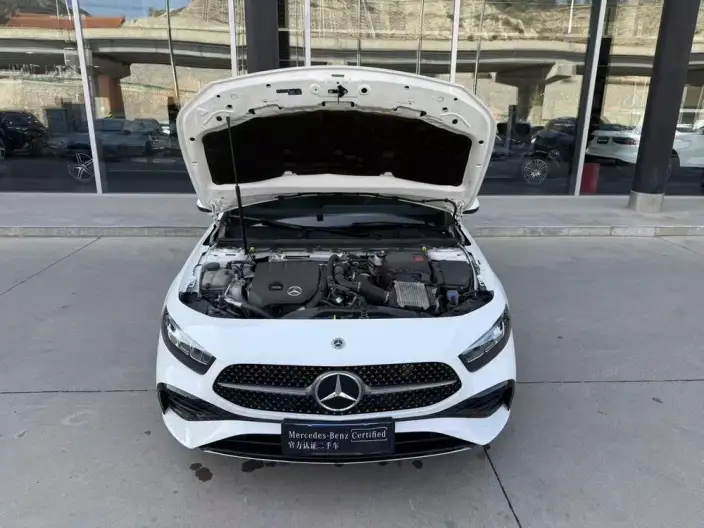 Mercedes-Benz A-class 2022 Model A 200 L Sports sedan Fashion Edition – фото 8