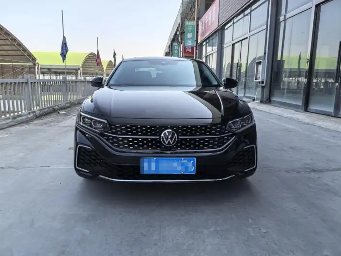 Volkswagen Passat 2023 Model 330TSI Starry sky Deluxe Edition – фото 2