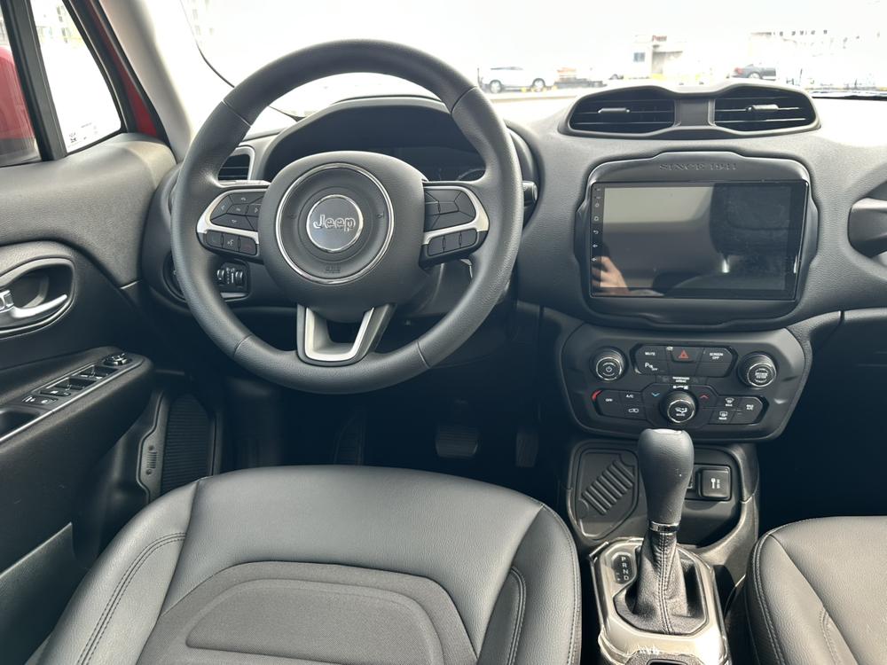 Jeep Renegade Модель 2019 года 220T автоматическое Leading version – фото 12