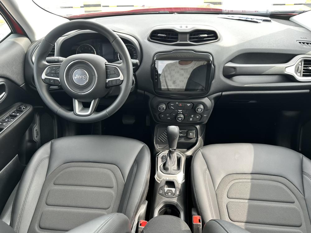 Jeep Renegade Модель 2019 года 220T автоматическое Leading version – фото 13