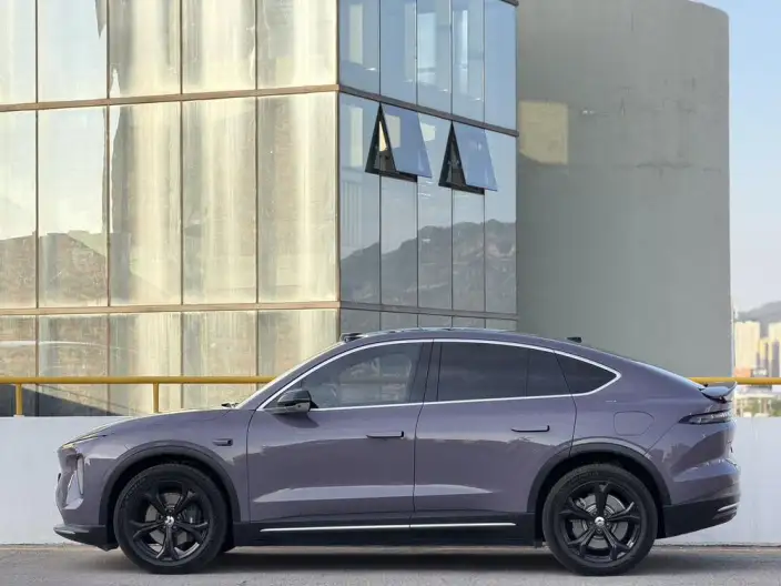 NIO EC6 2024 Model 75kWh – фото 4