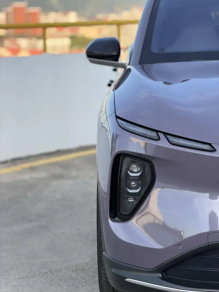 NIO EC6 2024 Model 75kWh – фото 10