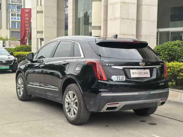 Cadillac XT5 2023 Model 2.0T 2WD Fashion Model