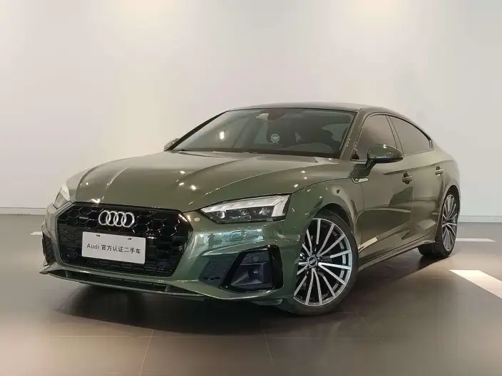 Audi A5 2022 Model Sportback 40 TFSI quattro Luxury Dynamic Model – фото 1