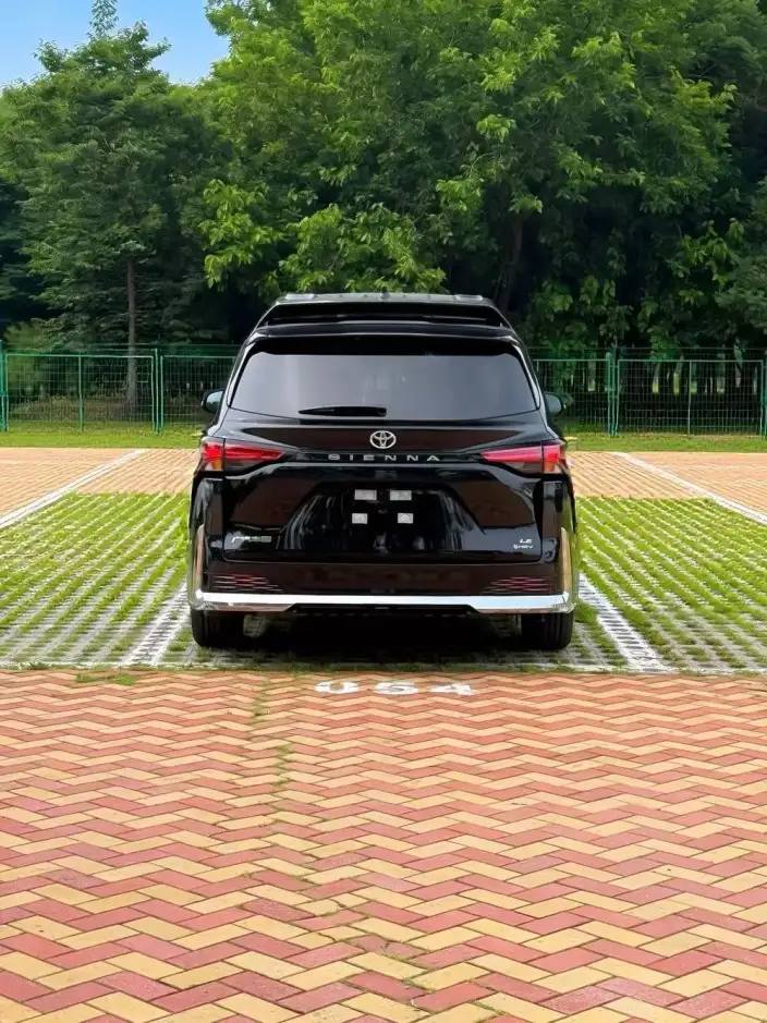 KING LONG Jinlong Toyota Sienna 2026 Model High top Edition – фото 4