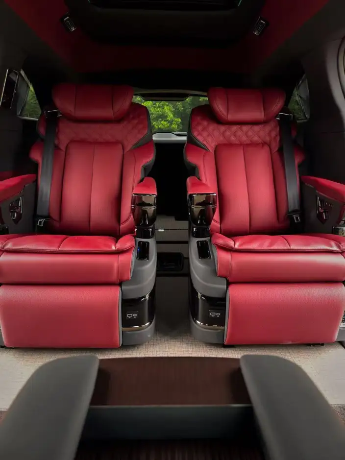 KING LONG Jinlong Toyota Sienna 2026 Model High top Edition – фото 7