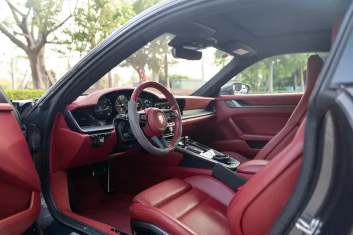 PORSCHE 911 2023 Model Carrera 3.0T – фото 10