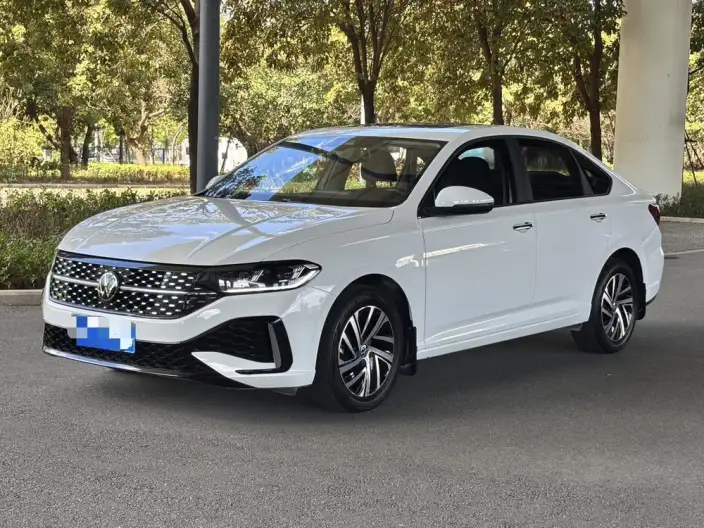 Volkswagen Lavida 2024 Model 1.5L Automatic Starry Sky Five Million Edition – фото 1