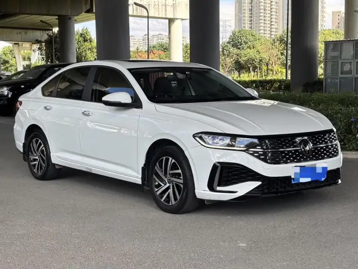 Volkswagen Lavida 2024 Model 1.5L Automatic Starry Sky Five Million Edition – фото 3