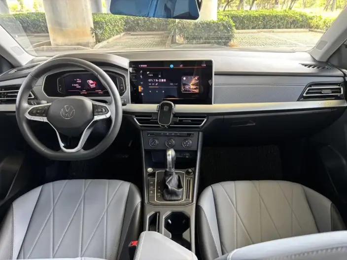Volkswagen Lavida 2024 Model 1.5L Automatic Starry Sky Five Million Edition – фото 7