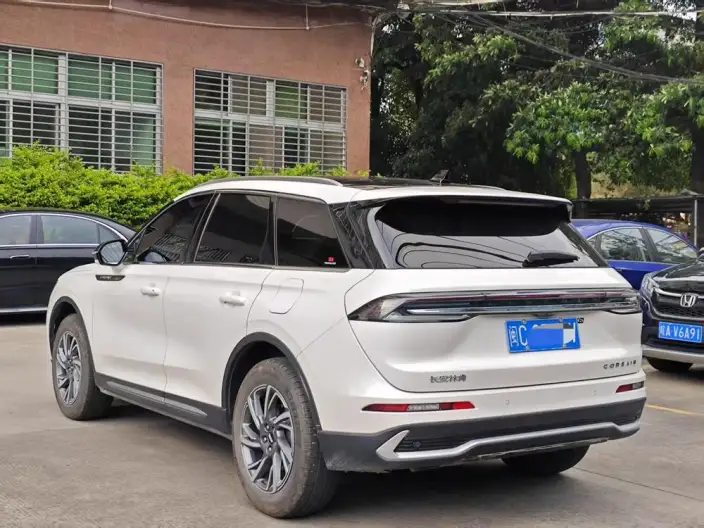 Lincoln Corsair 2023 Model 2.0T 2WD Exclusive Edition – фото 3