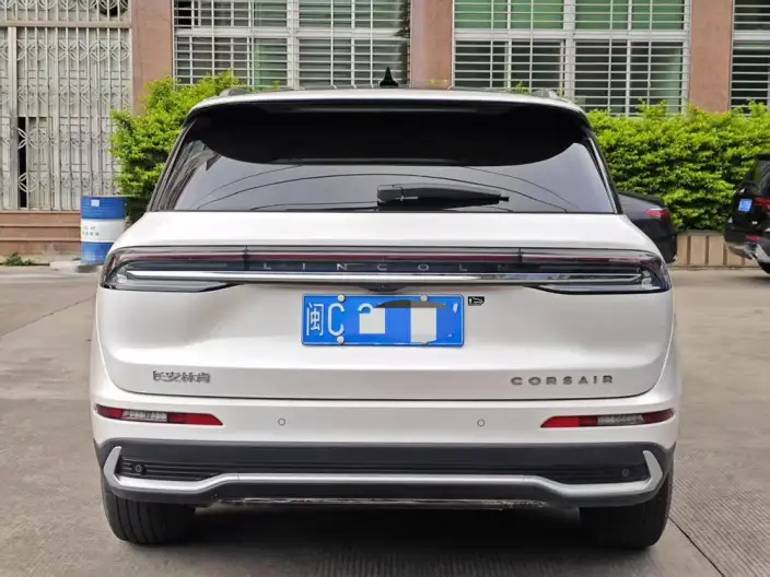 Lincoln Corsair 2023 Model 2.0T 2WD Exclusive Edition – фото 4