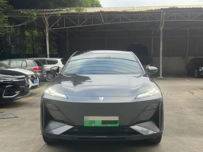 Shenlan S07 2024 Model 215Max Extended Range Edition