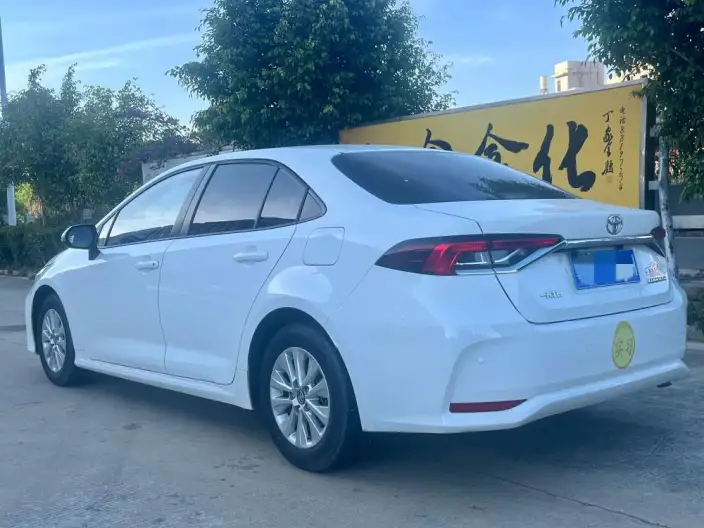 Toyota Corolla 2021 Model 1.5L CVT Pioneer Edition – фото 4