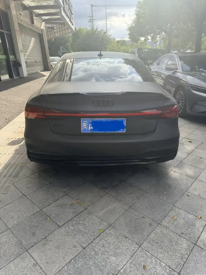 Audi A7 L 2024 Model 45 TFSI quattro Luxury Model – фото 5