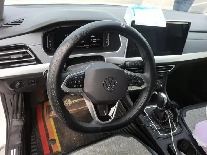Volkswagen Lavida 2024 Model 1.5L Automatic Starry Sky Five Million Edition – фото 7