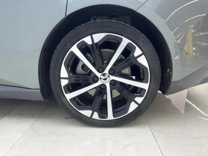 NIO ET5 2022 Model 75kWh – фото 9