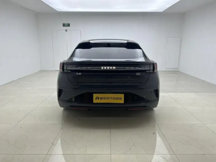 ZEEKR 001 2026 Model Ultra Edition 103kWh 4WD – фото 6