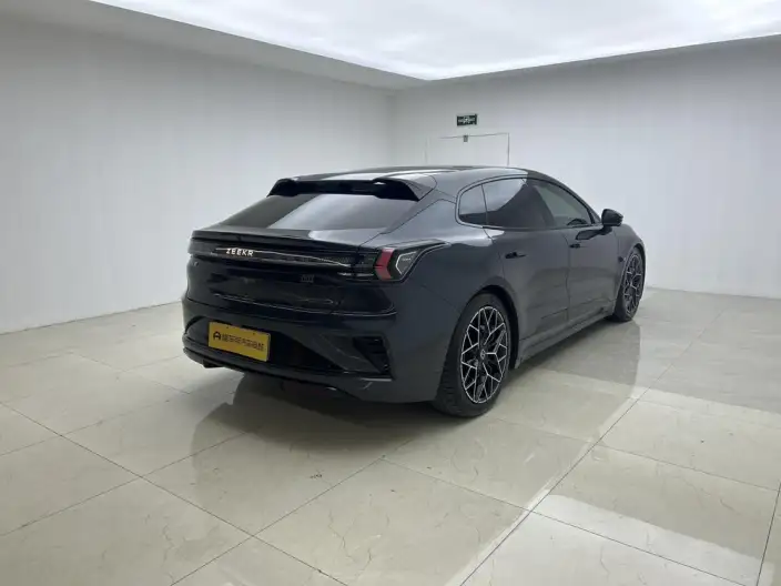 ZEEKR 001 2026 Model Ultra Edition 103kWh 4WD – фото 7