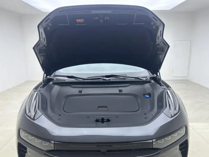 ZEEKR 001 2026 Model Ultra Edition 103kWh 4WD – фото 10